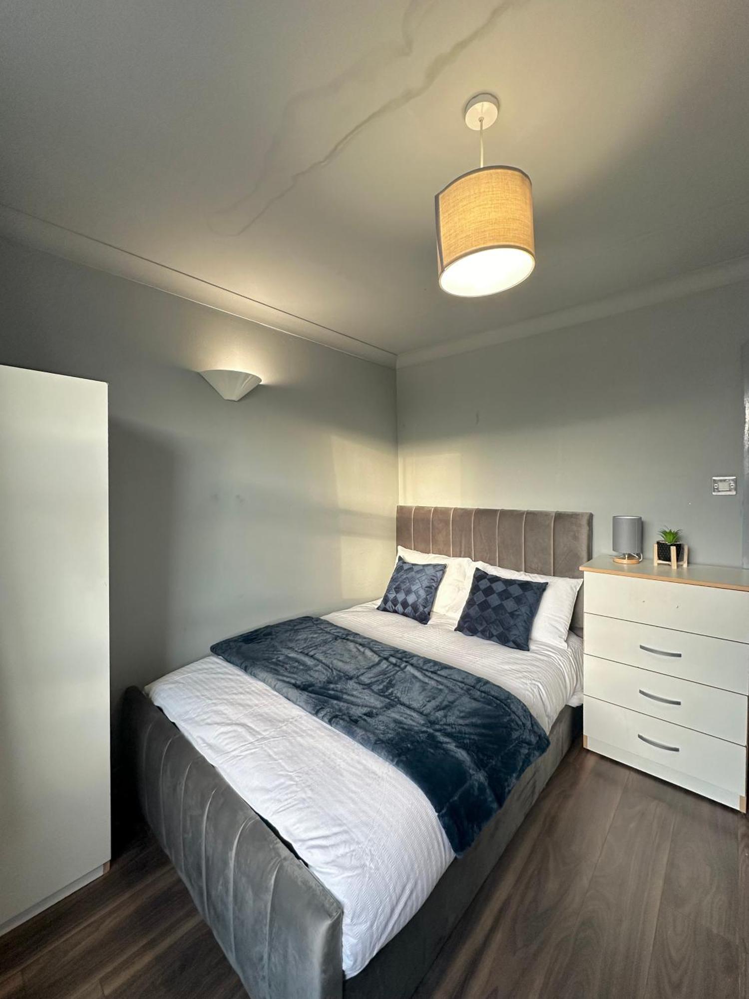 Luxury Room In A 4 Bedroom Flat! 4 Minutes Walk To Kingscross, St Pancras London Kültér fotó