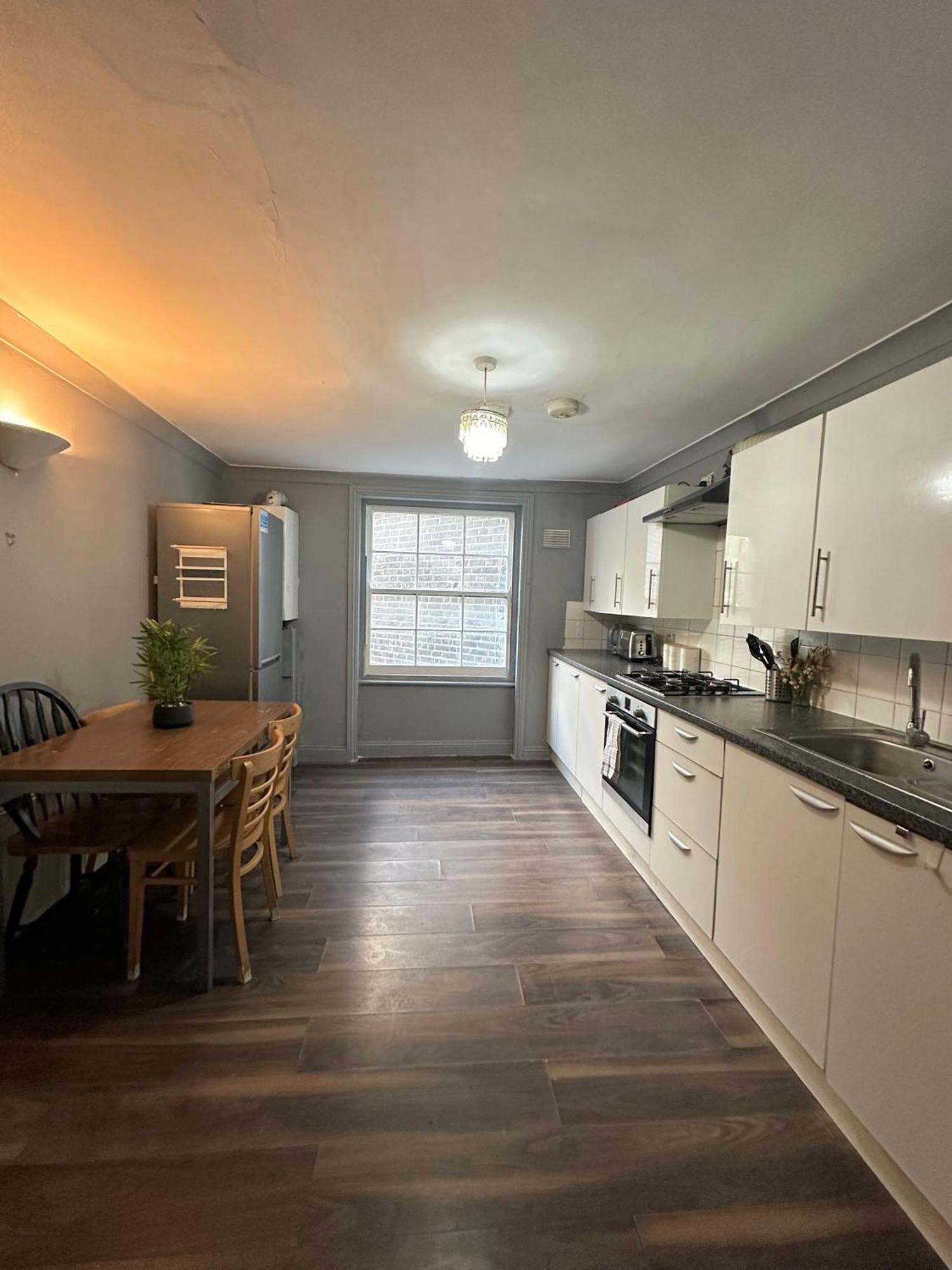 Luxury Room In A 4 Bedroom Flat! 4 Minutes Walk To Kingscross, St Pancras London Kültér fotó