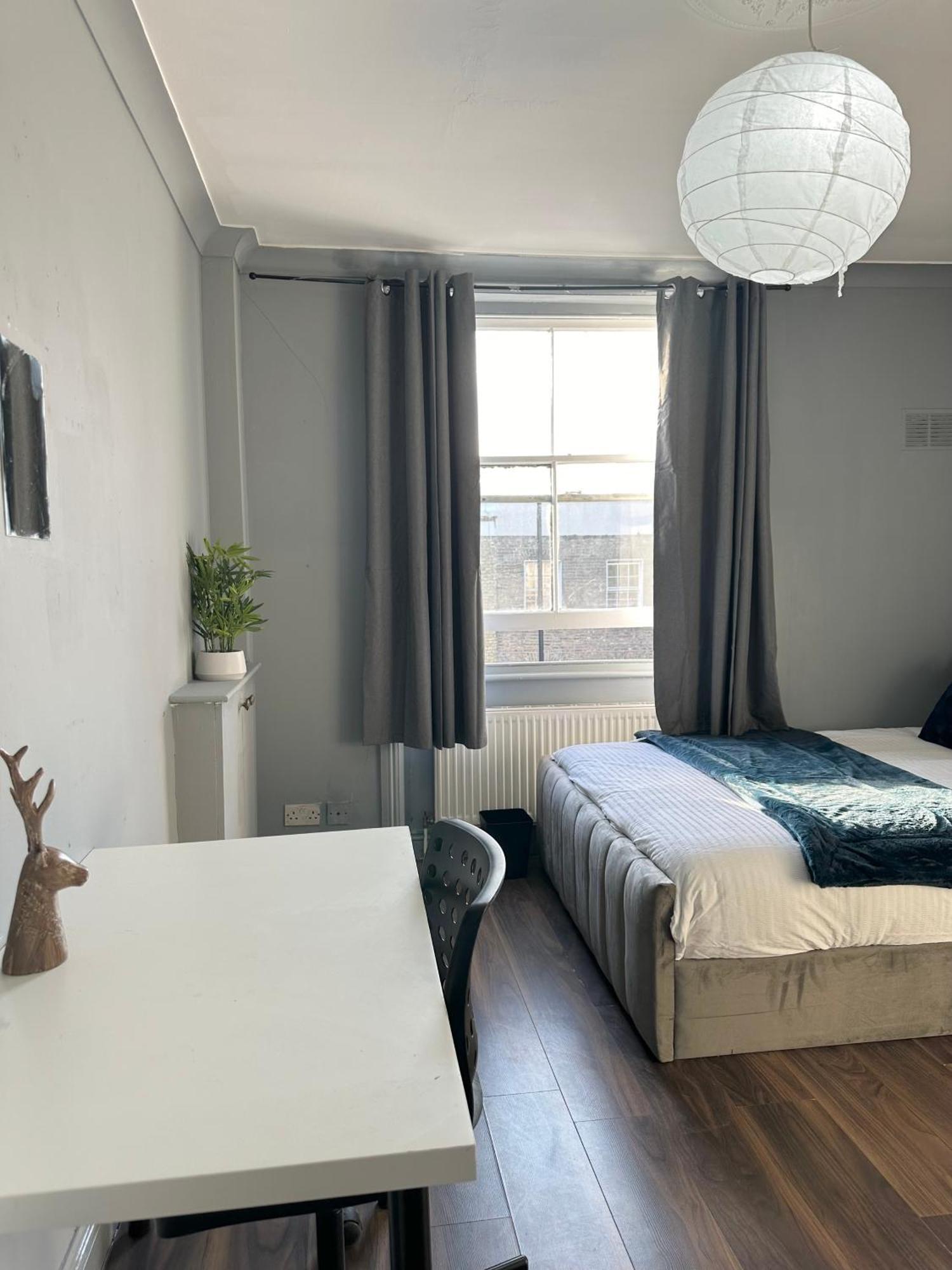 Luxury Room In A 4 Bedroom Flat! 4 Minutes Walk To Kingscross, St Pancras London Kültér fotó