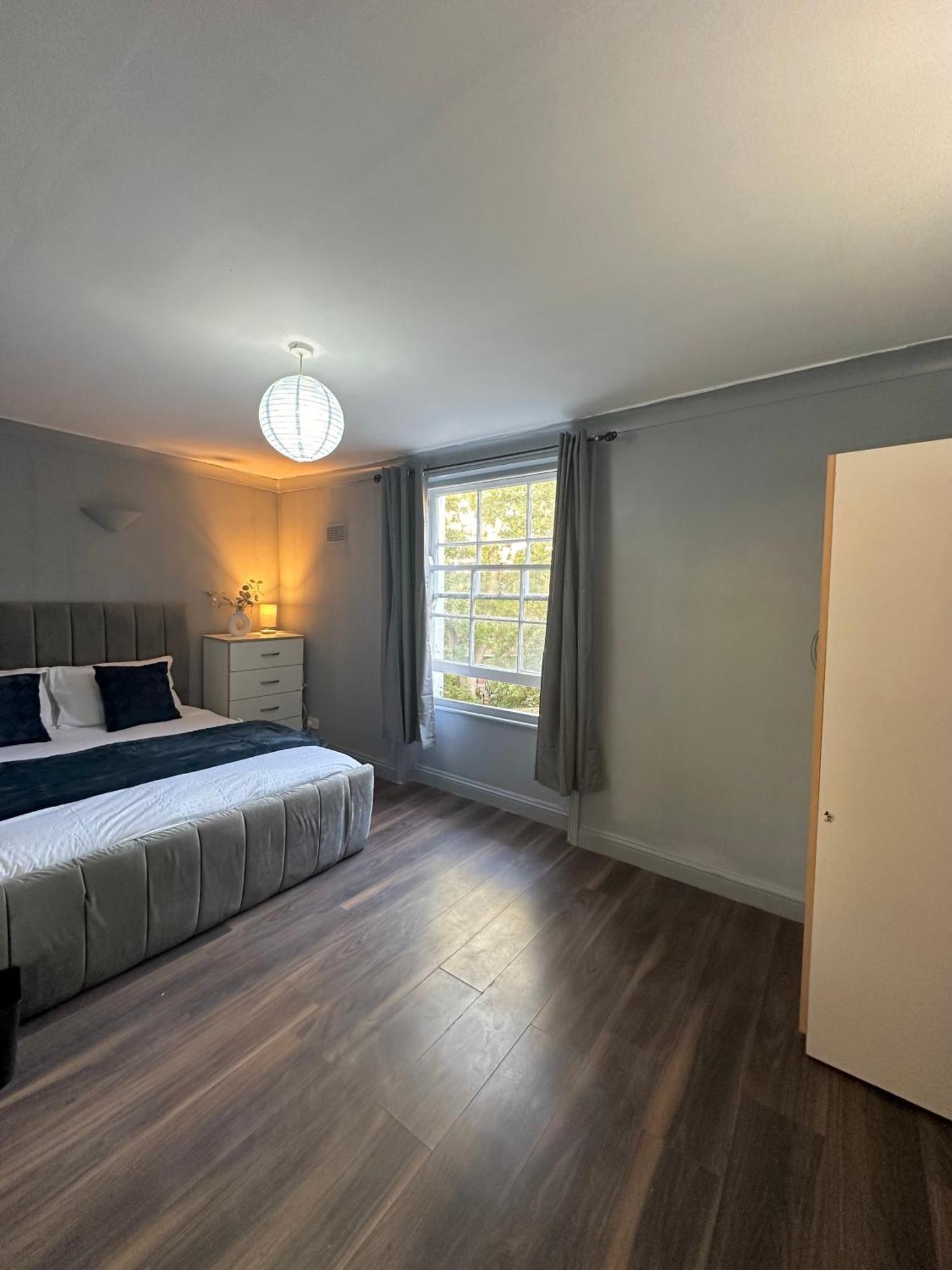 Luxury Room In A 4 Bedroom Flat! 4 Minutes Walk To Kingscross, St Pancras London Kültér fotó