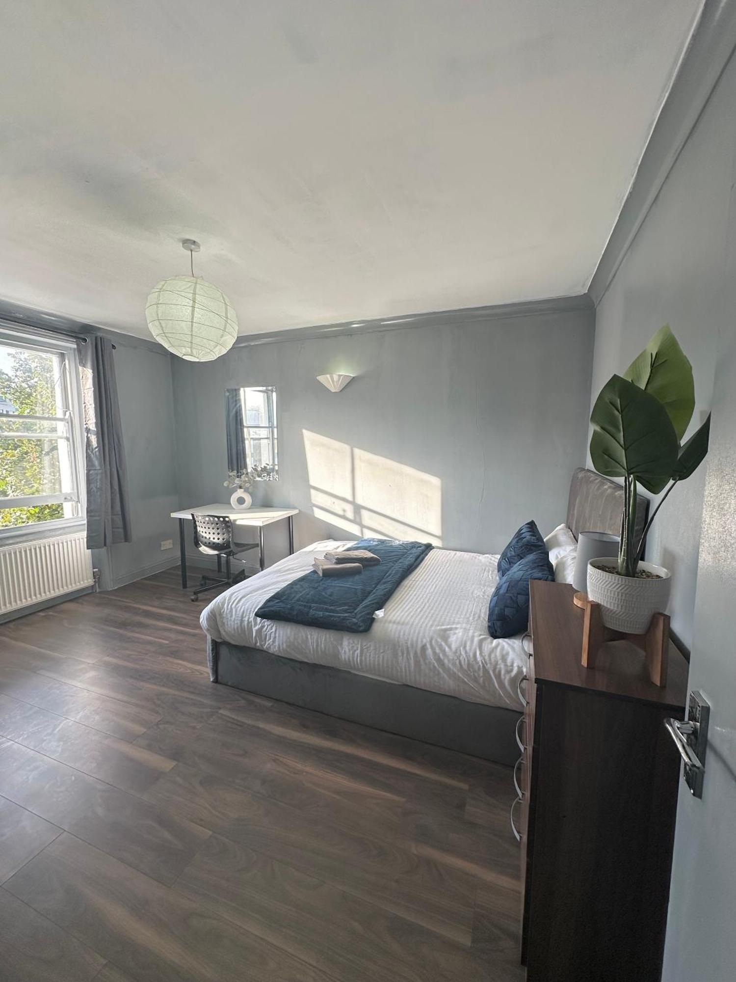 Luxury Room In A 4 Bedroom Flat! 4 Minutes Walk To Kingscross, St Pancras London Kültér fotó
