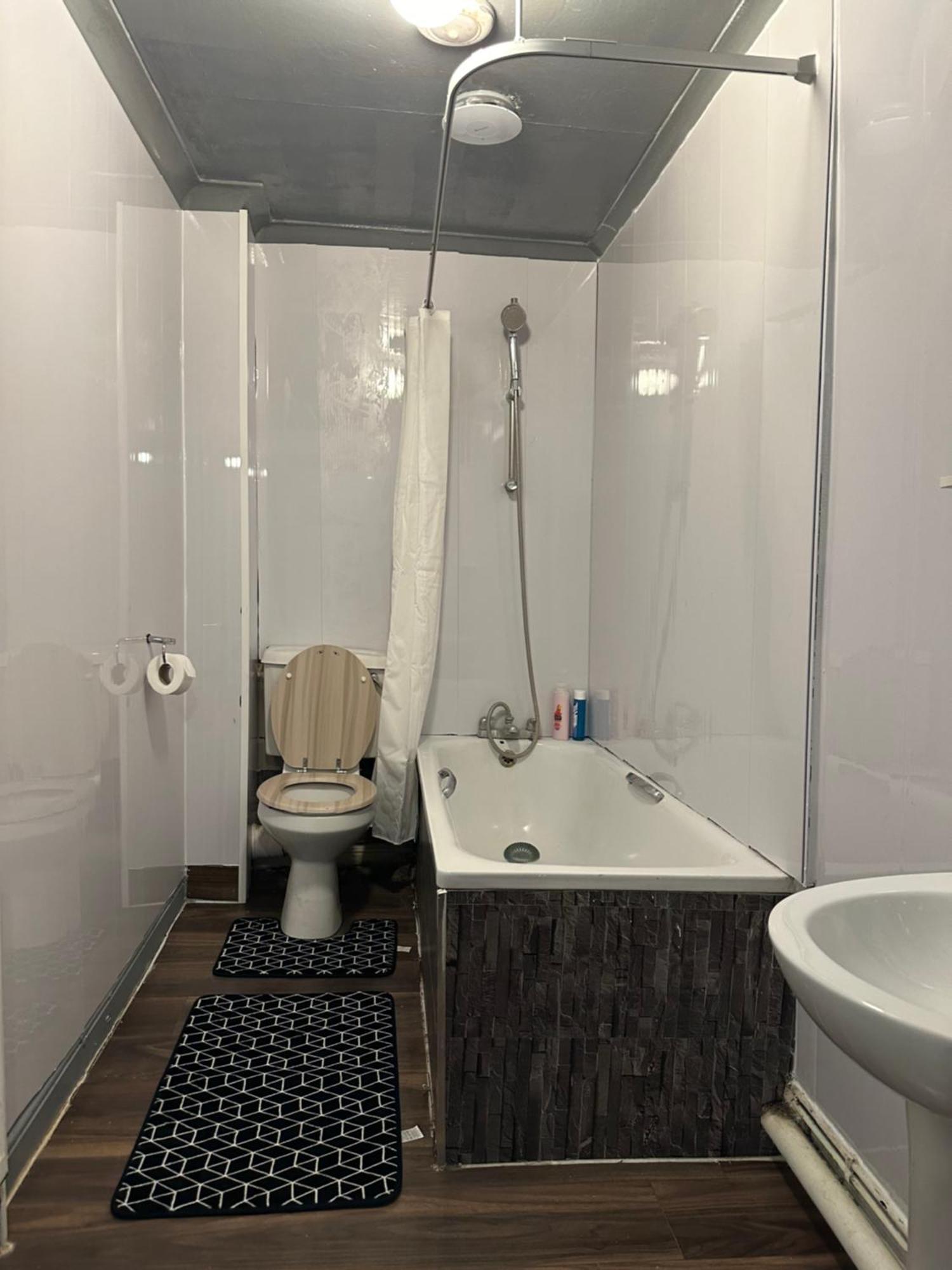 Luxury Room In A 4 Bedroom Flat! 4 Minutes Walk To Kingscross, St Pancras London Kültér fotó