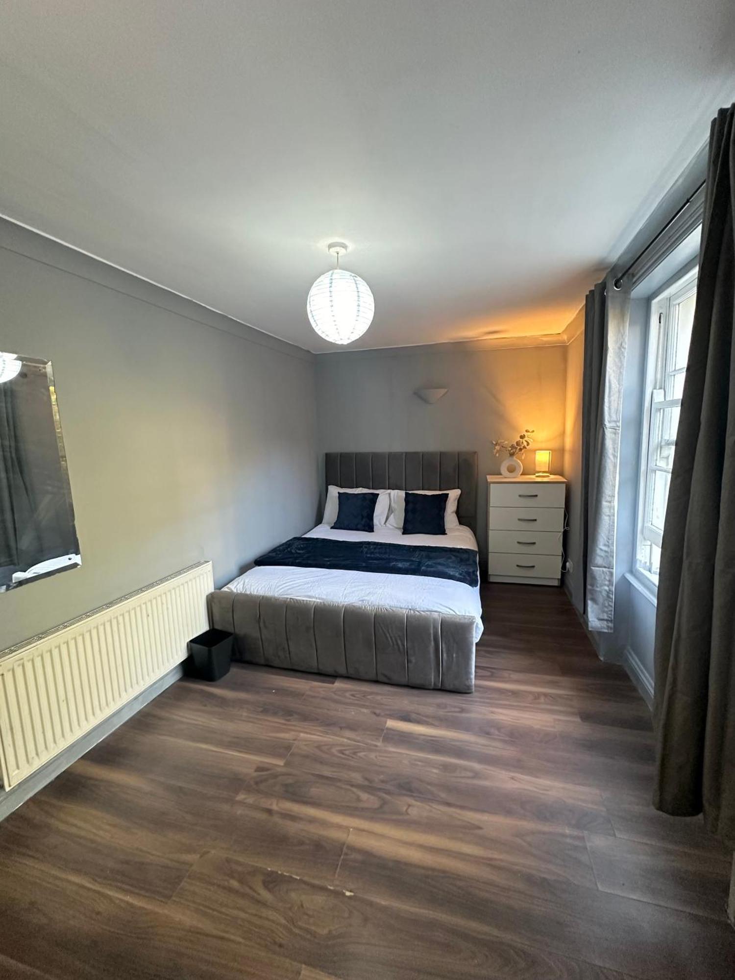 Luxury Room In A 4 Bedroom Flat! 4 Minutes Walk To Kingscross, St Pancras London Kültér fotó